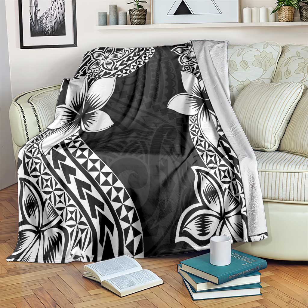 Lotu Tamaiti White Sunday Blanket Pacific Plumeria Flowers - Black Version