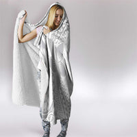 Lotu Tamaiti White Sunday Hooded Blanket Pacific Plumeria Flowers - White Version LT9 - Polynesian Pride