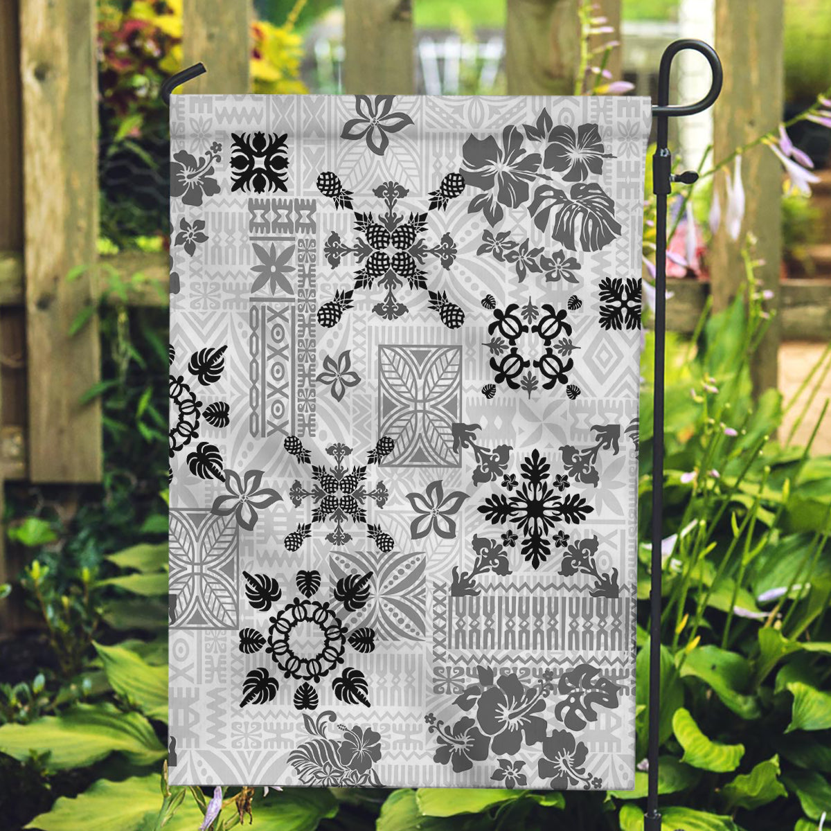 Hawaii Tapa Tribal Garden Flag With Hawaiian Quilt Pattern Black LT9 Garden Flag Black - Polynesian Pride