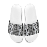 Hawaiian Ohia Lehua Lei Slide Sandals Plaid Palaka Eleele Pattern LT9 Black - Polynesian Pride