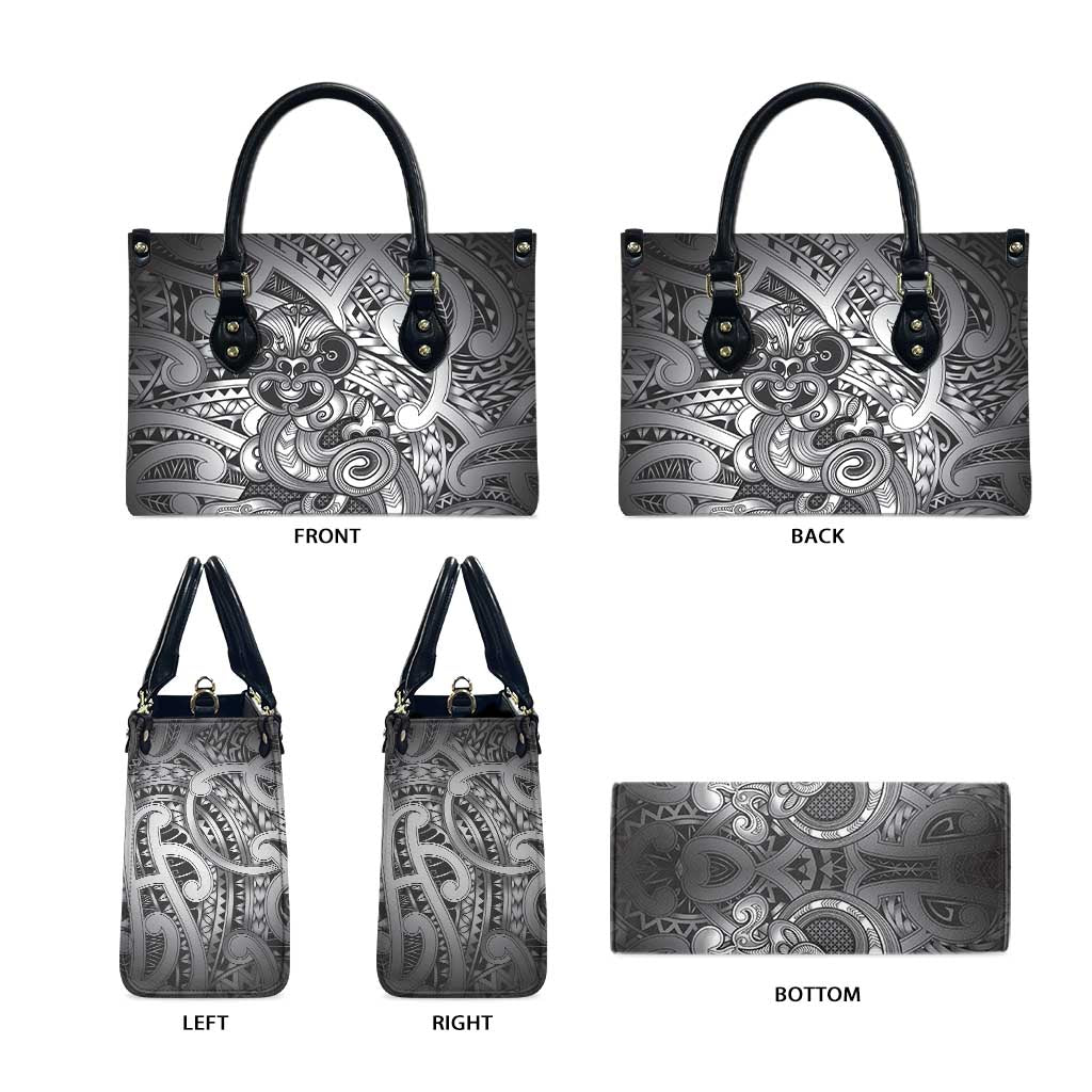 Aotearoa Maori Hei Tiki Leather Bag Kiwikiwi Kowhaiwhai Puhoro Motif LT9 - Polynesian Pride