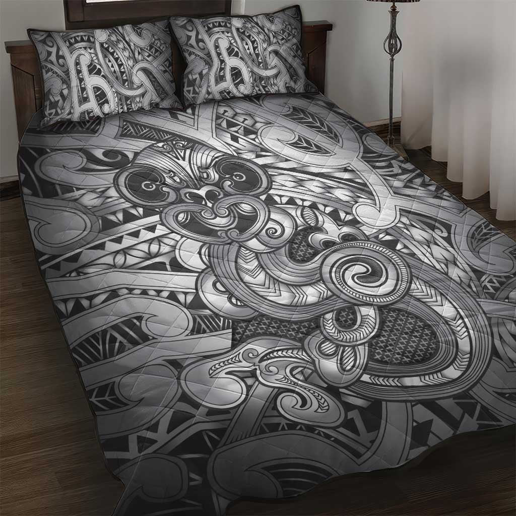 Aotearoa Maori Hei Tiki Quilt Bed Set Kiwikiwi Kowhaiwhai Puhoro Motif LT9 Grey - Polynesian Pride