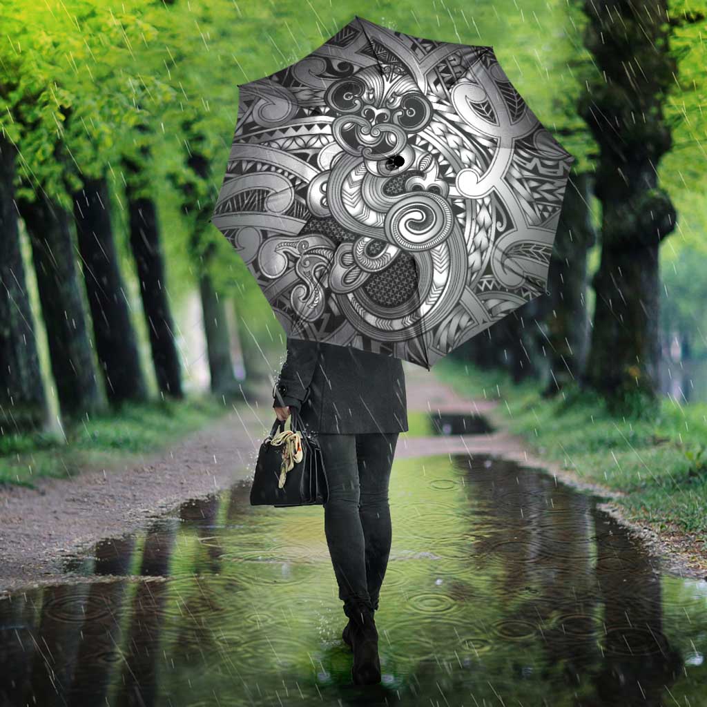 Aotearoa Maori Hei Tiki Umbrella Kiwikiwi Kowhaiwhai Puhoro Motif LT9 - Polynesian Pride
