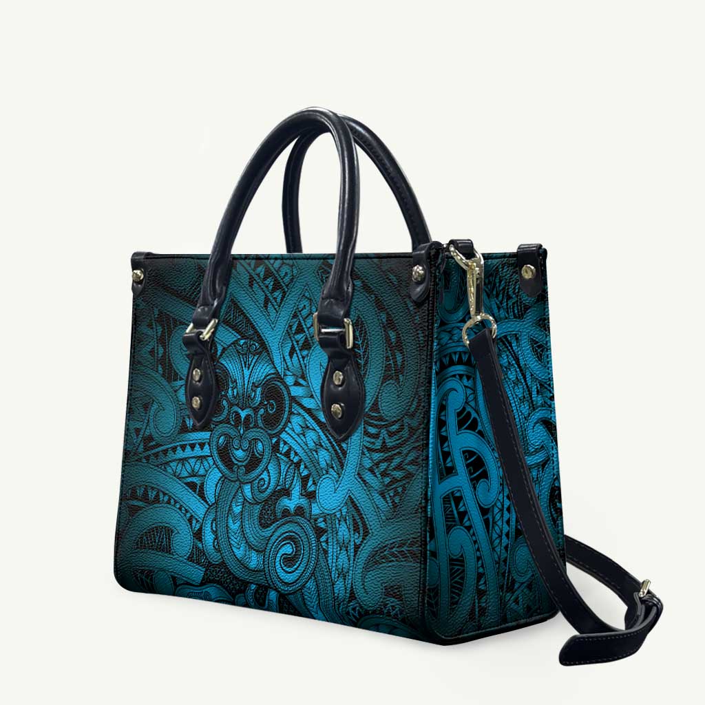 Aotearoa Maori Hei Tiki Leather Bag Kikorangi Kowhaiwhai Puhoro Motif LT9 Blue - Polynesian Pride