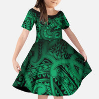 Aotearoa Maori Hei Tiki Family Matching Puletasi and Hawaiian Shirt Kakariki Kowhaiwhai Puhoro Motif
