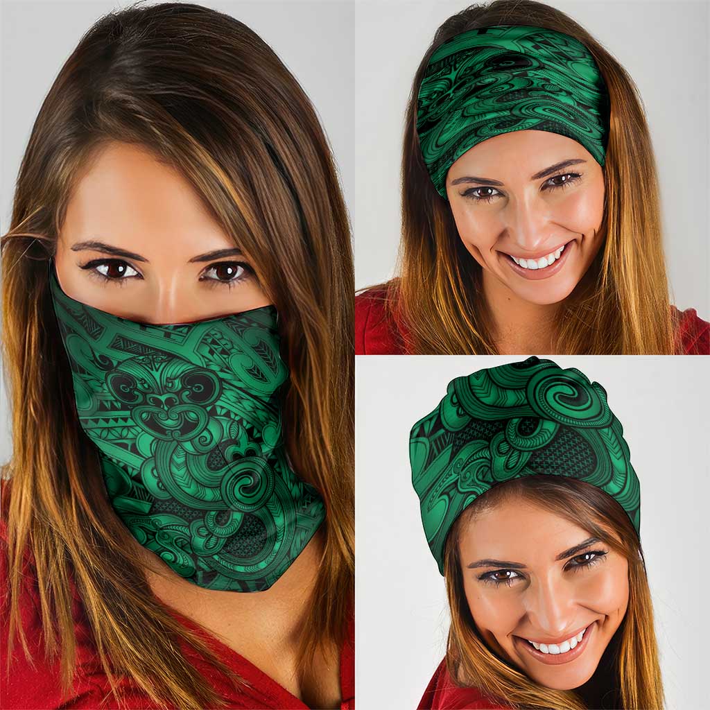 Aotearoa Maori Hei Tiki Neck Gaiter Kakariki Kowhaiwhai Puhoro Motif