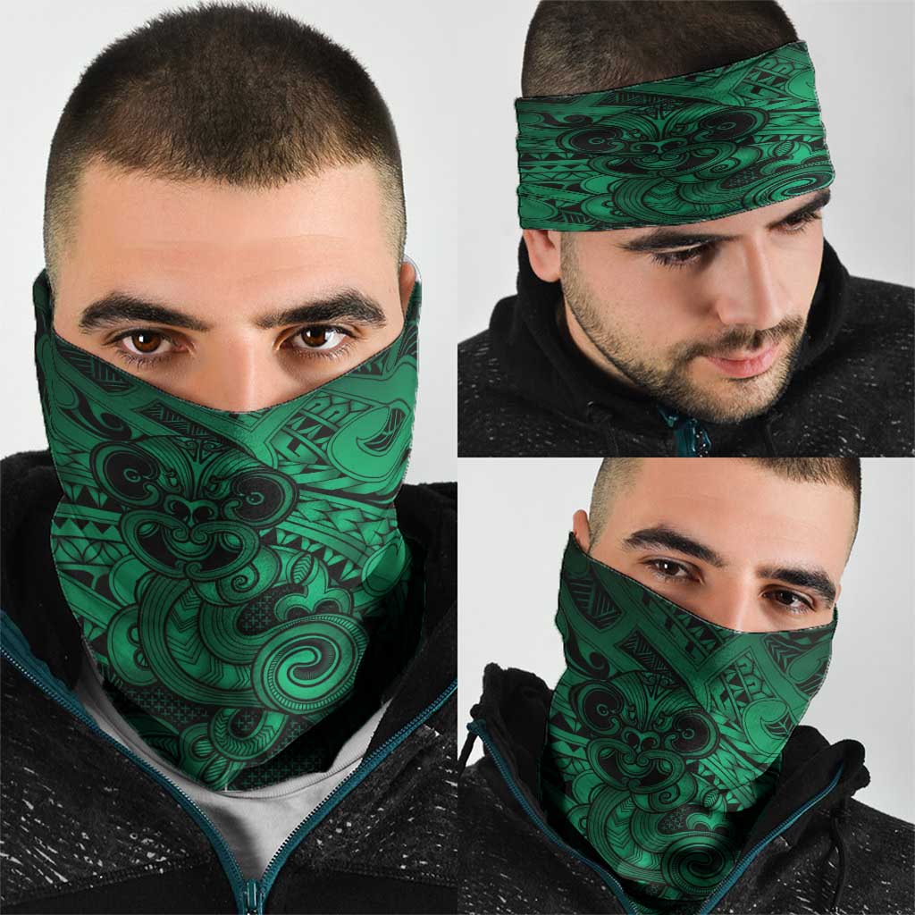 Aotearoa Maori Hei Tiki Neck Gaiter Kakariki Kowhaiwhai Puhoro Motif