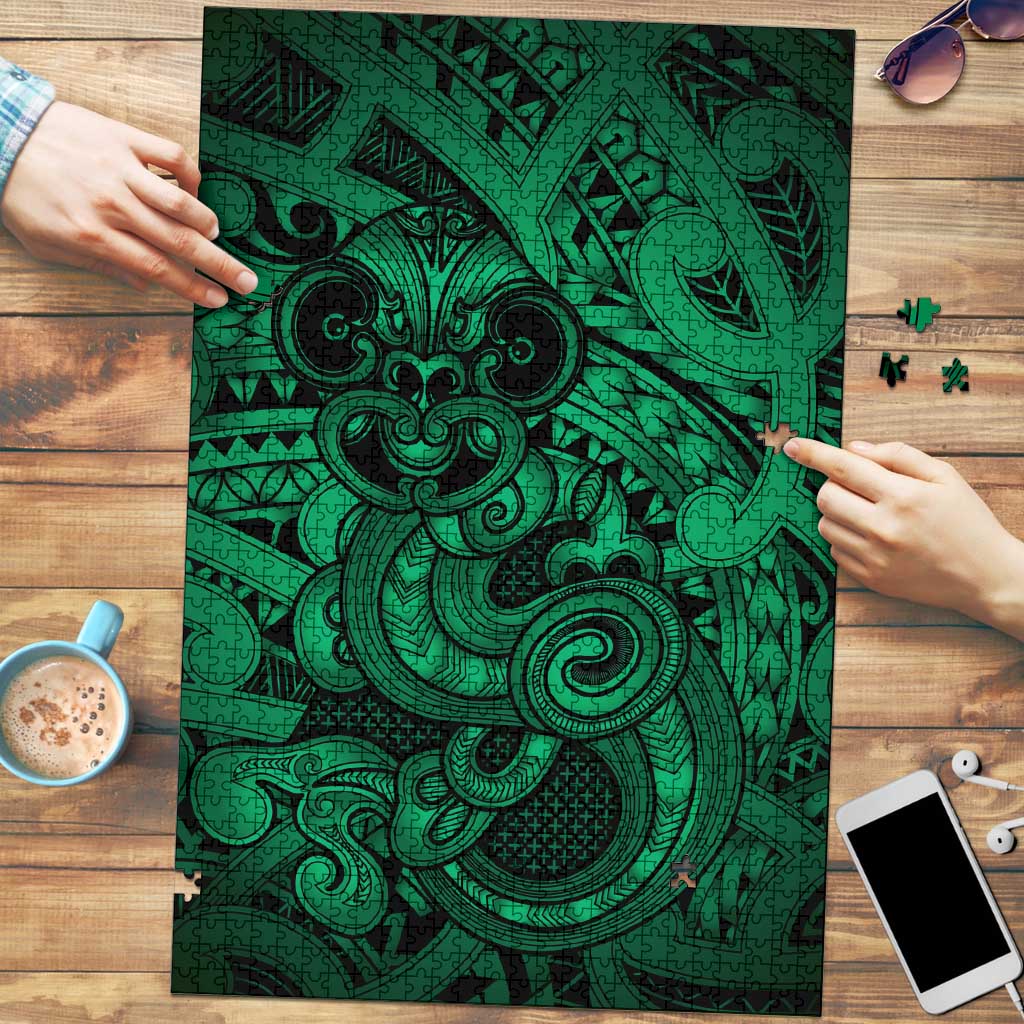 Aotearoa Maori Hei Tiki Puzzle Kakariki Kowhaiwhai Puhoro Motif LT9 Green - Polynesian Pride