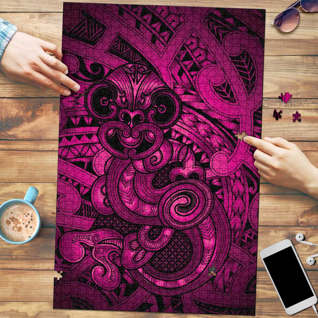 Aotearoa Maori Hei Tiki Puzzle Mawhero Kowhaiwhai Puhoro Motif LT9 Pink - Polynesian Pride