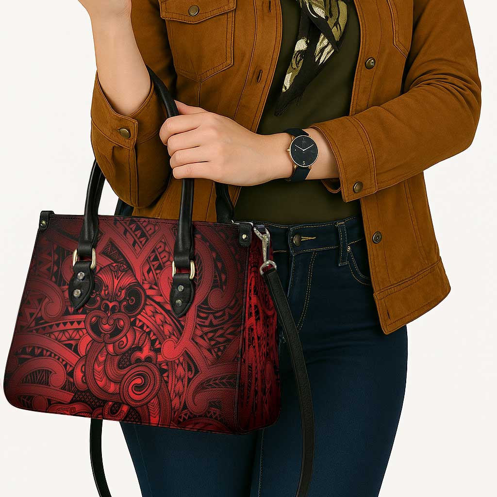 Aotearoa Maori Hei Tiki Leather Bag Whero Kowhaiwhai Puhoro Motif LT9 - Polynesian Pride