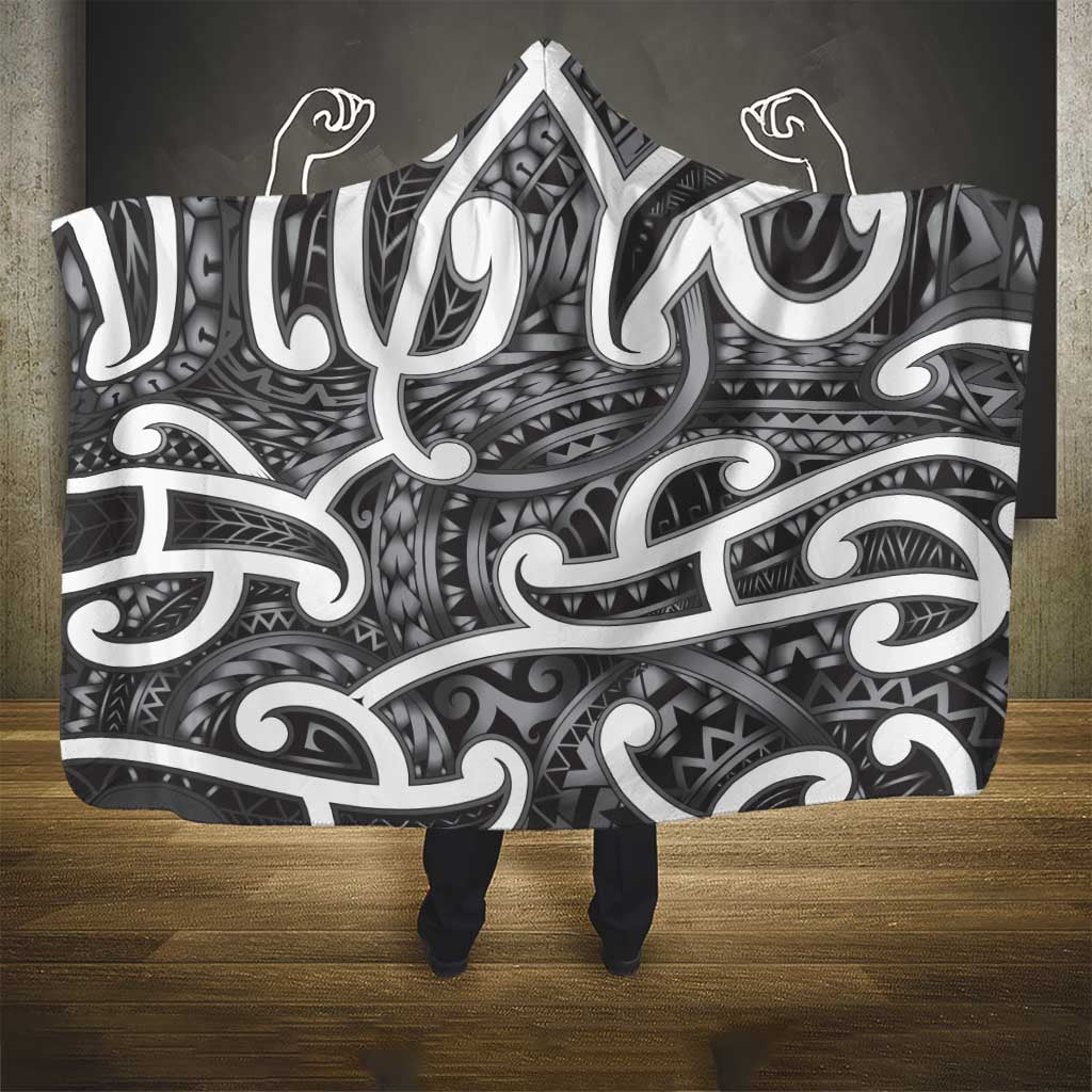 Aotearoa Maori Kowhaiwhai Hooded Blanket Kiwikiwi Puhoro and Patiki LT9 - Polynesian Pride