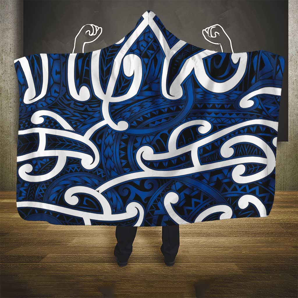 Aotearoa Maori Kowhaiwhai Hooded Blanket Kikorangi Puhoro and Patiki LT9 - Polynesian Pride