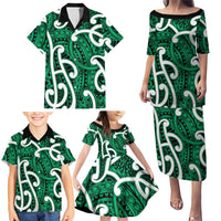 Aotearoa Maori Kowhaiwhai Family Matching Puletasi and Hawaiian Shirt Kakariki Puhoro and Patiki