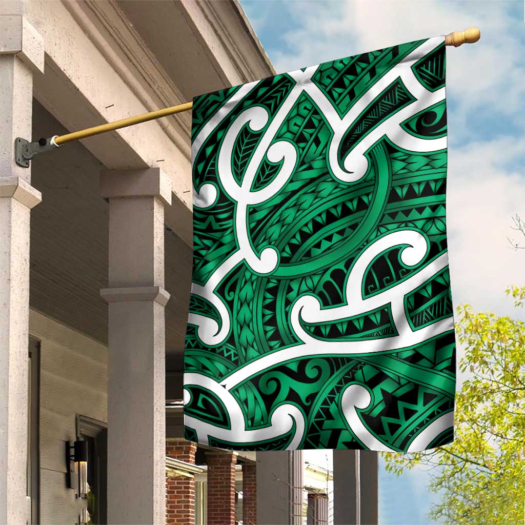 Aotearoa Maori Kowhaiwhai Garden Flag Kakariki Puhoro and Patiki LT9 House Flag Green - Polynesian Pride