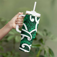 Aotearoa Maori Kowhaiwhai Tumbler With Handle Kakariki Puhoro and Patiki LT9 - Polynesian Pride