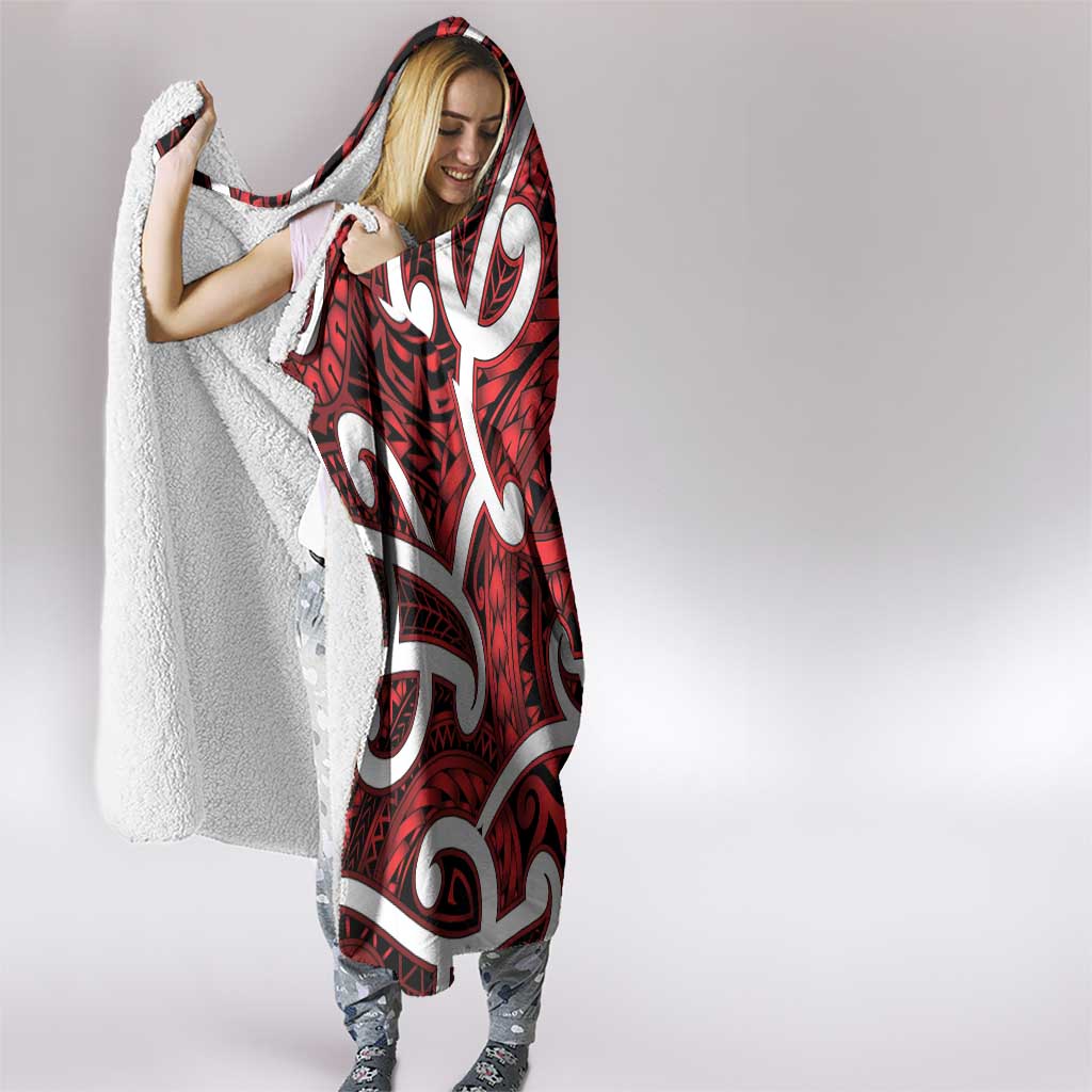Aotearoa Maori Kowhaiwhai Hooded Blanket Whero Puhoro and Patiki LT9 - Polynesian Pride