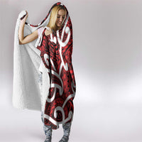 Aotearoa Maori Kowhaiwhai Hooded Blanket Whero Puhoro and Patiki LT9 - Polynesian Pride