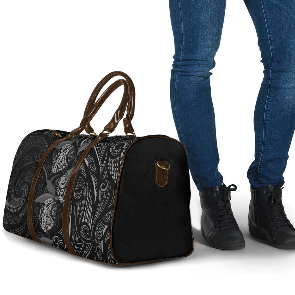 Hawaiian Mango Tribal Tattoo Travel Bag Black White Pacific Traditional Pattern