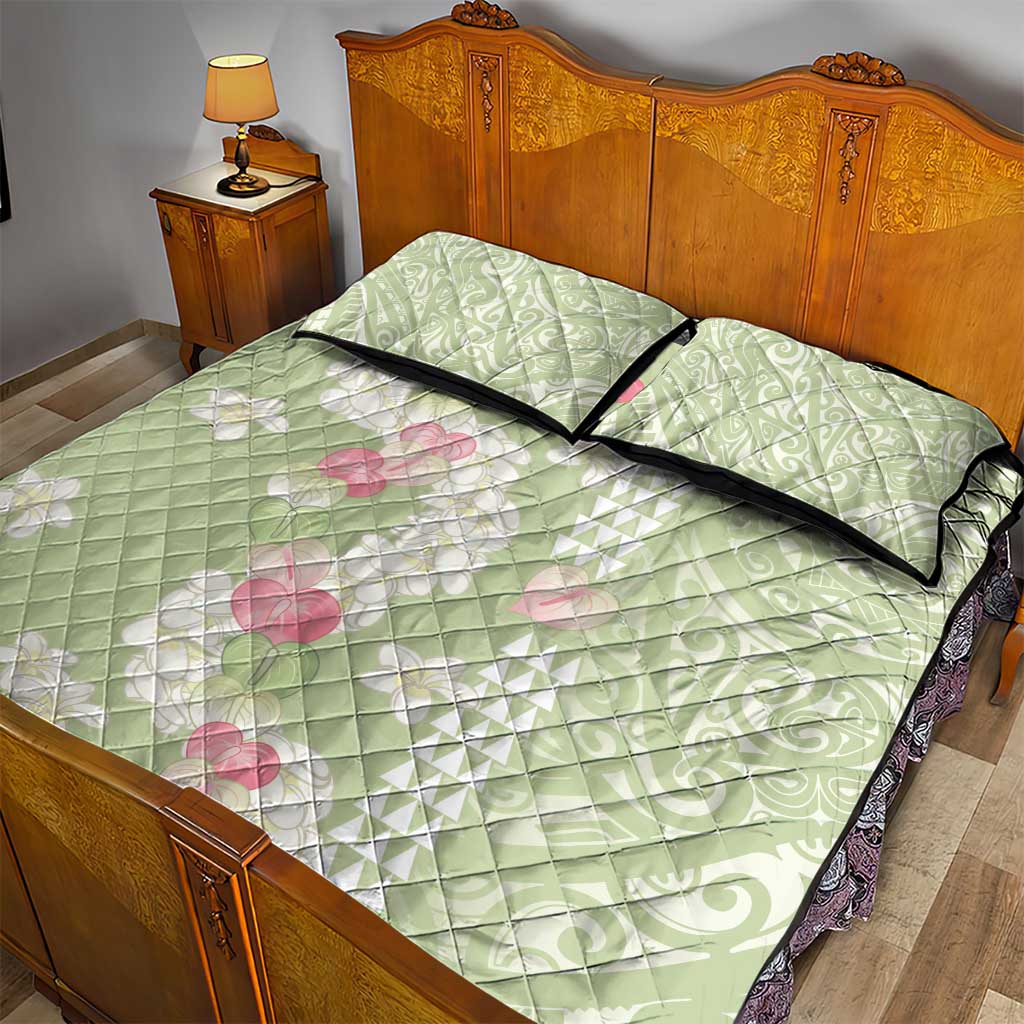 Leaf Green Hawaii Anthurium Plumeria Lei Quilt Bed Set
