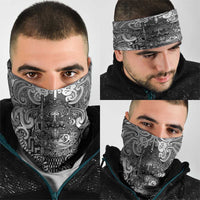 New Zealand Taiaha Maori Neck Gaiter Kiwikiwi Minimalist Silver Fern Tukutuku Motif