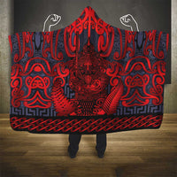 New Zealand Taiaha Maori Hooded Blanket Whero Minimalist Silver Fern Tukutuku Motif