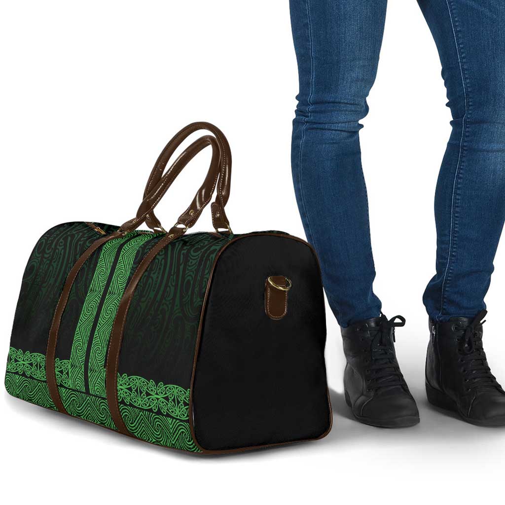 New Zealand Maori Kowhaiwhai Travel Bag Kakariki Maui and Mangopare - Polynesian Pride