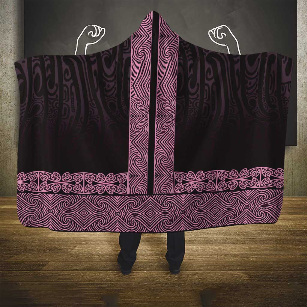 New Zealand Maori Kowhaiwhai Hooded Blanket Mawhero Maui and Mangopare
