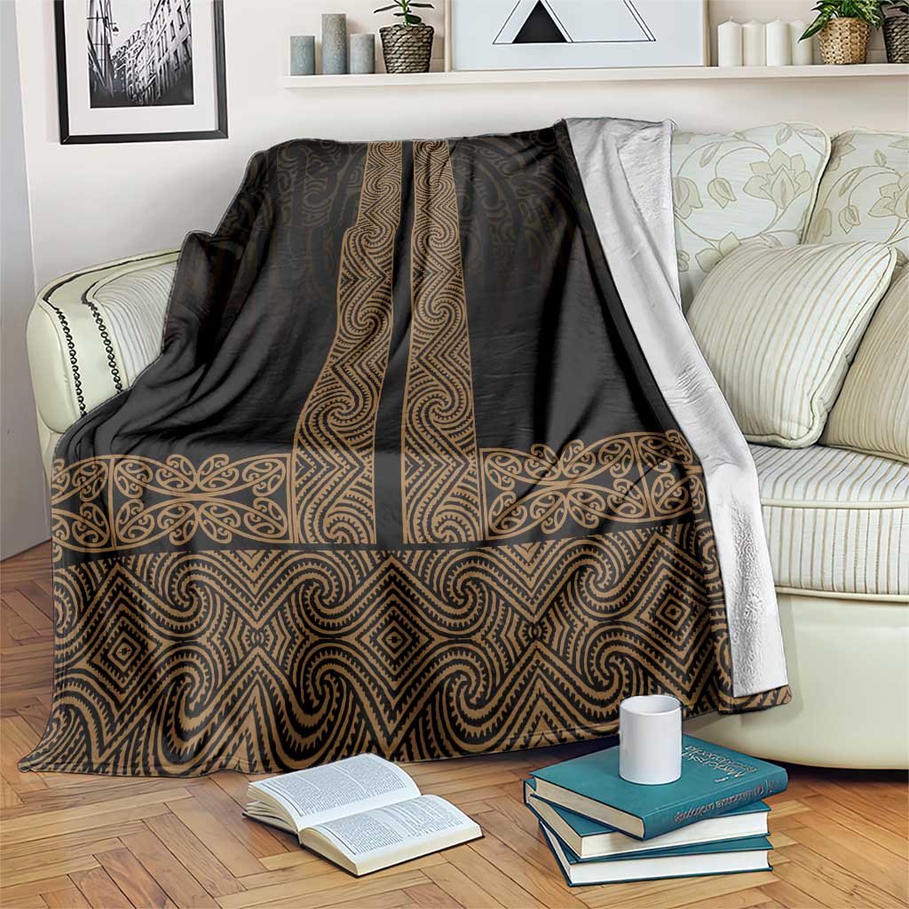 New Zealand Maori Kowhaiwhai Blanket Parauri Maui and Mangopare