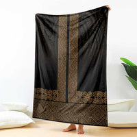 New Zealand Maori Kowhaiwhai Blanket Parauri Maui and Mangopare