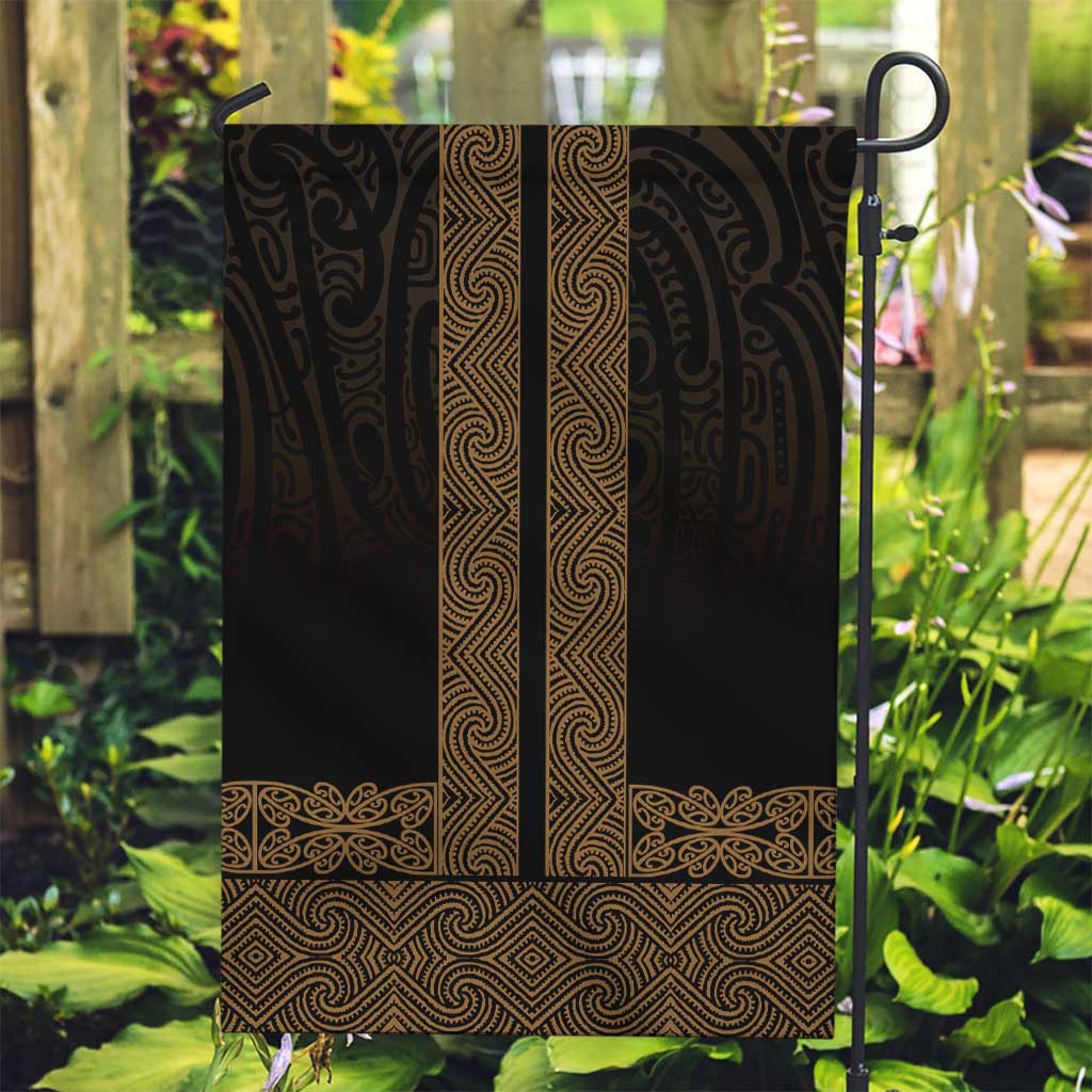 New Zealand Maori Kowhaiwhai Garden Flag Parauri Maui and Mangopare