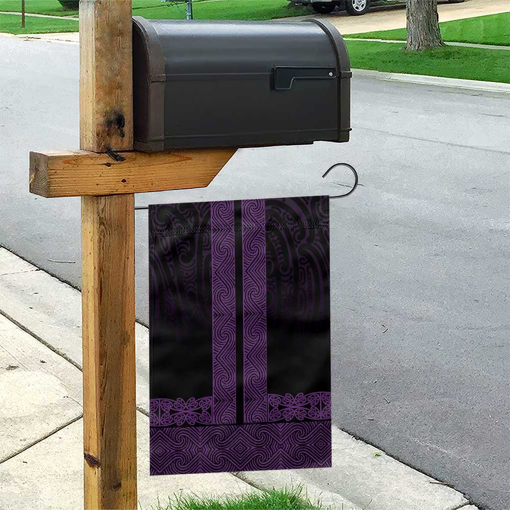 New Zealand Maori Kowhaiwhai Garden Flag Waiporoporo Maui and Mangopare