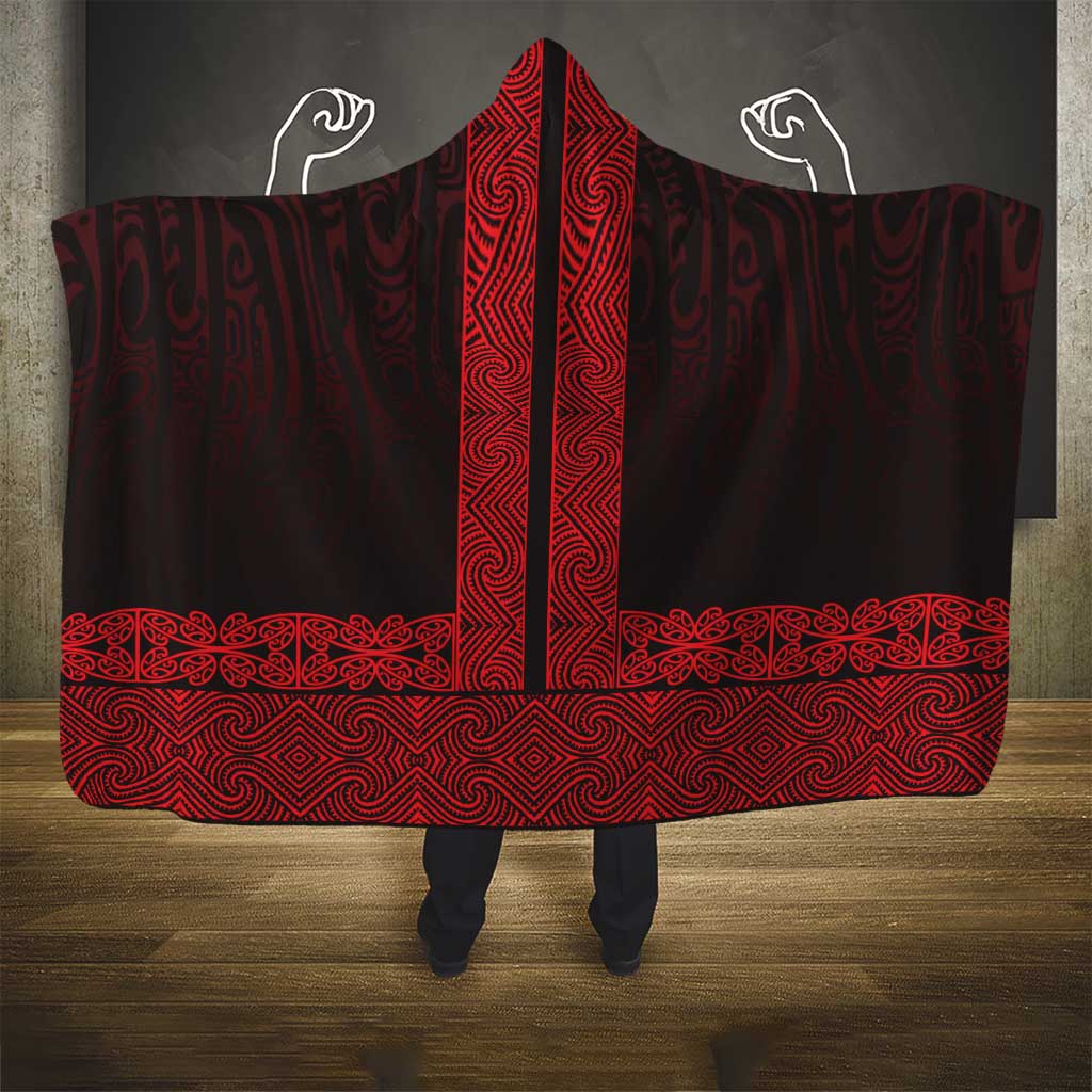 New Zealand Maori Kowhaiwhai Hooded Blanket Whero Maui and Mangopare