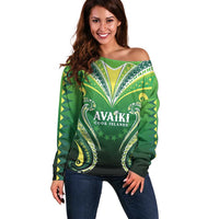 Custom Rugby Cook Islands Avaiki Off Shoulder Sweater Green Kuki Airani Tribal Maori Inspired - Polynesian Pride