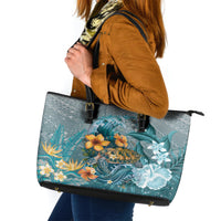 Sea Turtle In The Ocean Leather Tote Bag with Polynesian Pattern Arty Style LT9 Blue - Polynesian Pride