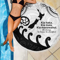 Kia Haka Maori language Beach Blanket Te Reo Maori Inspired Art LT9 - Polynesian Pride