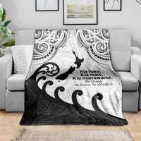 Kia Haka Maori language Blanket Te Reo Maori Inspired Art LT9 - Polynesian Pride