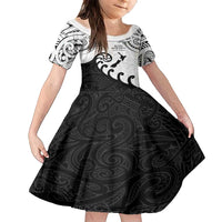 Kia Haka Maori language Family Matching Tank Maxi Dress and Hawaiian Shirt Te Reo Maori Inspired Art