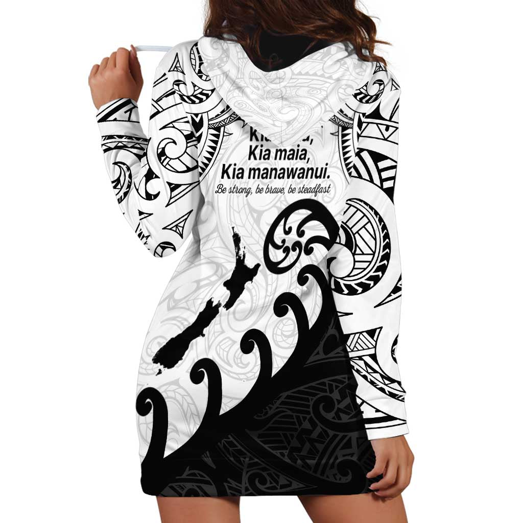 Kia Haka Maori language Hoodie Dress Te Reo Maori Inspired Art LT9 - Polynesian Pride