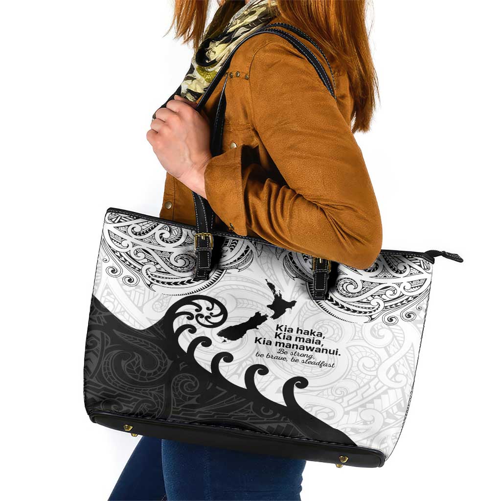 Kia Haka Maori language Leather Tote Bag Te Reo Maori Inspired Art LT9 white - Polynesian Pride
