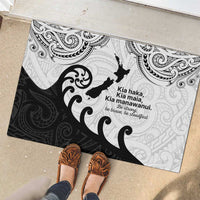 Kia Haka Maori language Rubber Doormat Te Reo Maori Inspired Art