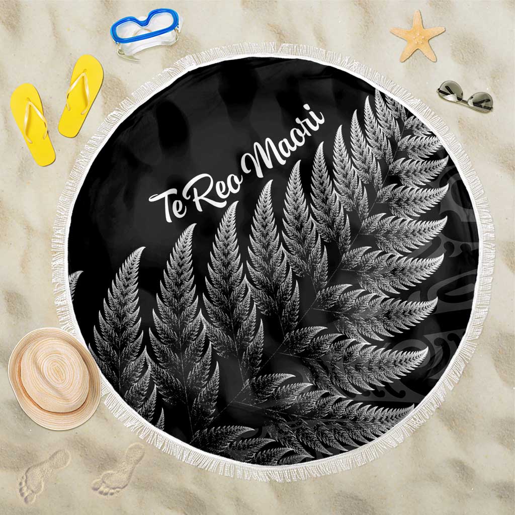 New Zealand Te Reo Mori Beach Blanket Simple Black Fern LT9 One Size 150cm Black - Polynesian Pride
