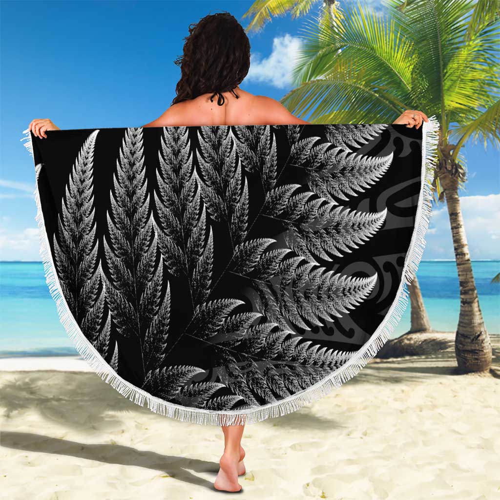 New Zealand Te Reo Mori Beach Blanket Simple Black Fern LT9 - Polynesian Pride