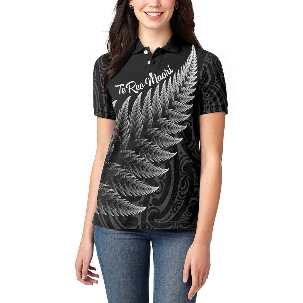 New Zealand Te Reo Māori Women Polo Shirt Simple Black Fern