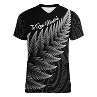 New Zealand Te Reo Māori Women V-Neck T-Shirt Simple Black Fern