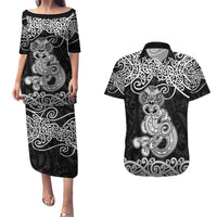 Te Reo Maori Tiki Inspired Art Couples Matching Puletasi and Hawaiian Shirt LT9 Black - Polynesian Pride