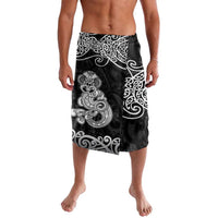 Te Reo Maori Tiki Inspired Art Lavalava LT9 Black - Polynesian Pride