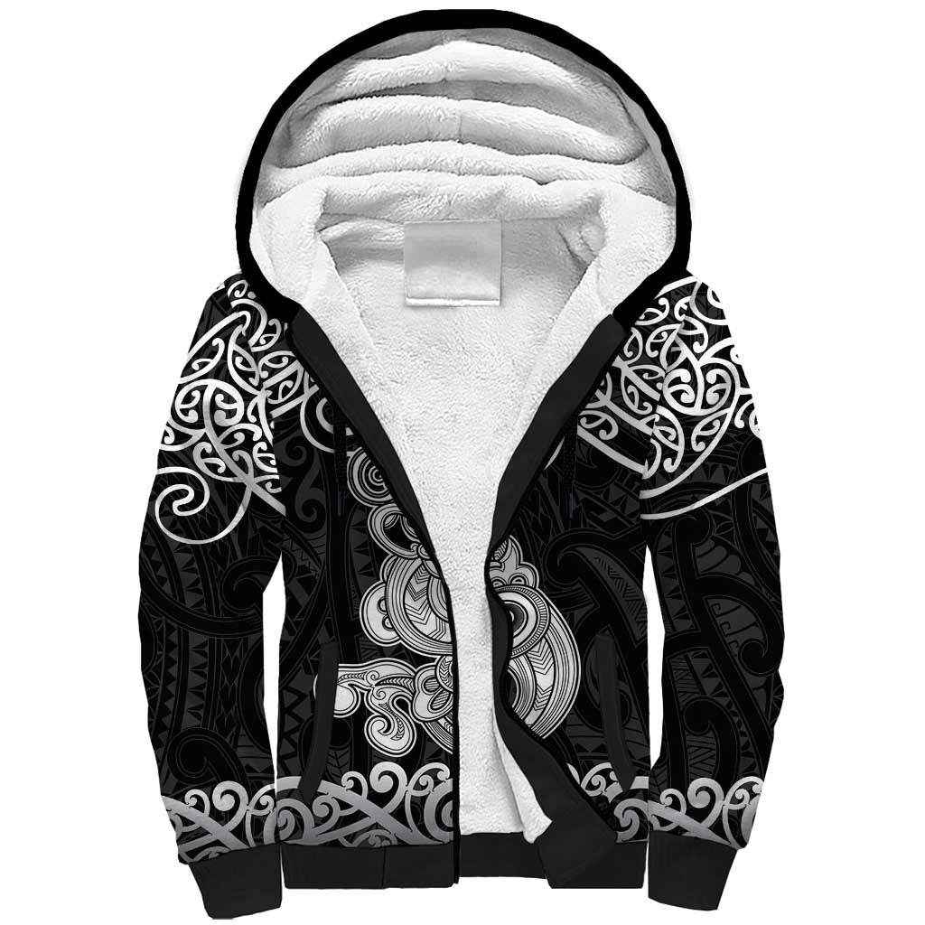 Te Reo Maori Tiki Inspired Art Sherpa Hoodie