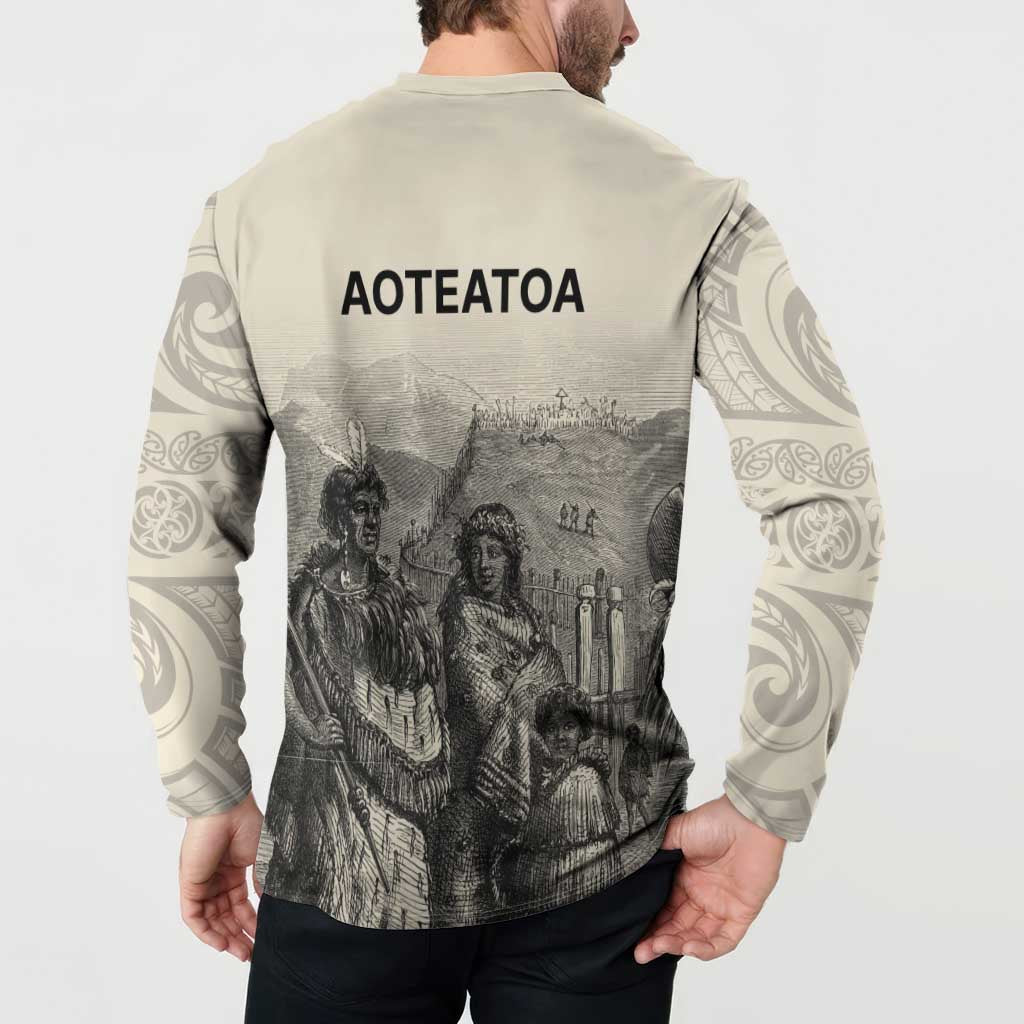 Whanau Maori Language Button Sweatshirt Te Reo Maori Inspired Art LT9 - Polynesian Pride