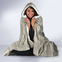 Whanau Maori Language Hooded Blanket Te Reo Maori Inspired Art LT9 - Polynesian Pride