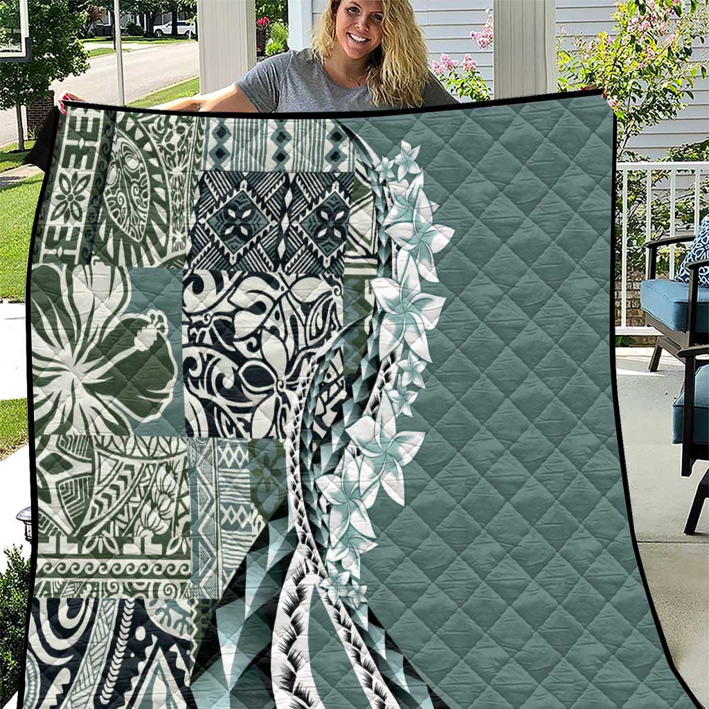 Aloha Vintage Plumeria Hawaiian Tapa Pattern Quilt Dark Turquoise Hawaiian Tapa Pattern - Polynesian Pride
